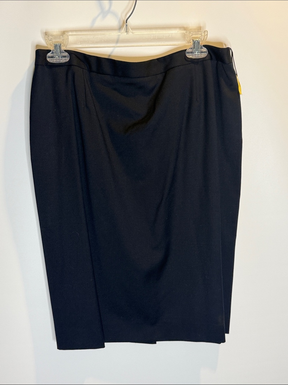 Brooks Brothers Classic Black Women's Midi Skirt 100% Wool Size: 12
